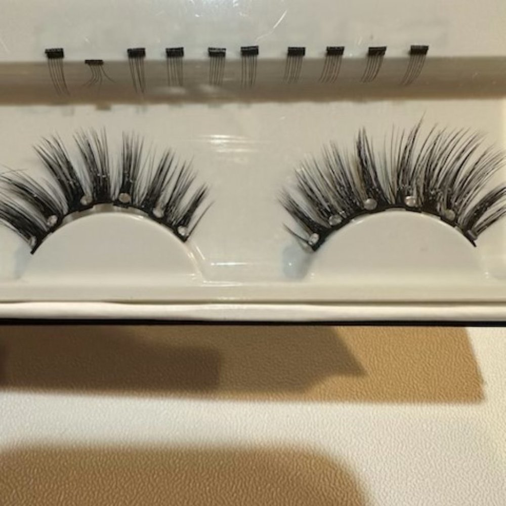 Sparkle Magnetic Lashes Tori Belle